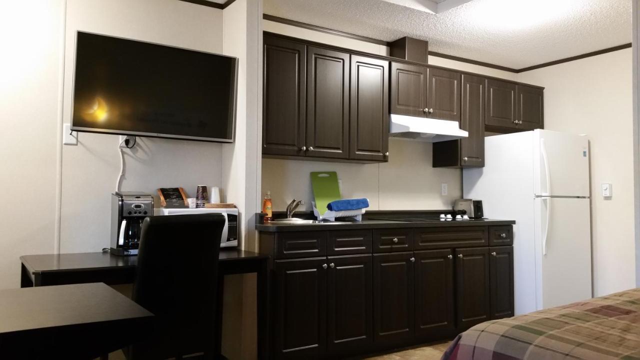 Shaunavon Bear'S Den Lodge מראה חיצוני תמונה