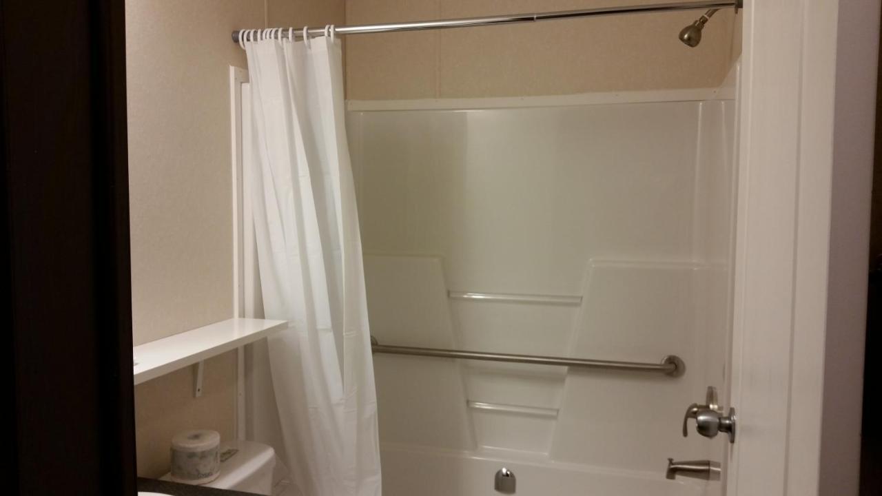 Shaunavon Bear'S Den Lodge מראה חיצוני תמונה
